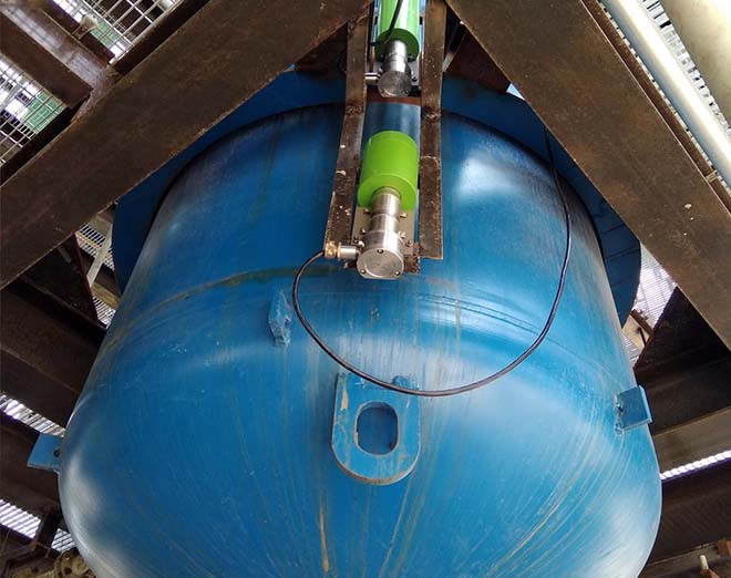 Na-22放射性儀表搪玻璃水解反應(yīng)器安裝現(xiàn)場(chǎng)(圖1) Na-22放射性儀表搪玻璃水解反應(yīng)器安裝現(xiàn)場(chǎng)(圖1)