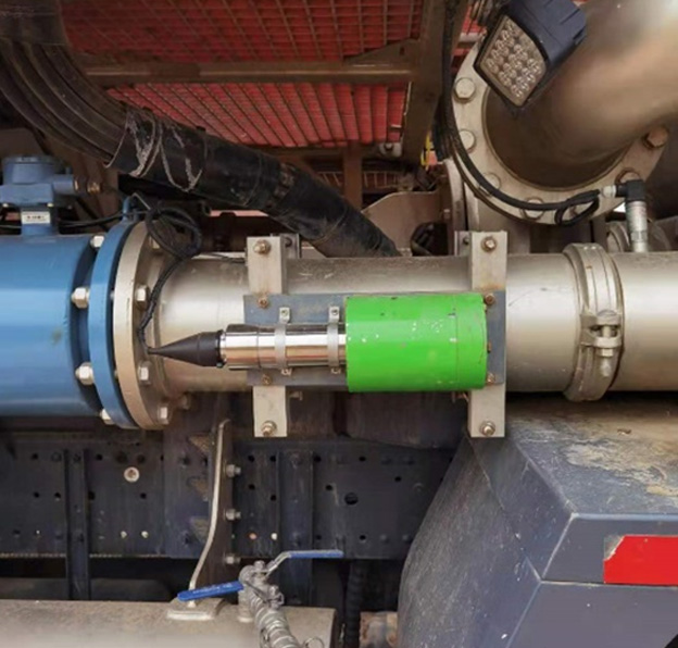 Na-22放射性儀表安裝在混砂車測(cè)量礦漿密度案例(圖1) Na-22放射性儀表安裝在混砂車測(cè)量礦漿密度案例(圖1)