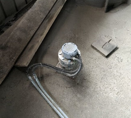 利馬克ULM-31A1水泥倉(cāng)頂部 安裝案例(圖1) 利馬克ULM-31A1水泥倉(cāng)頂部 安裝案例(圖1)