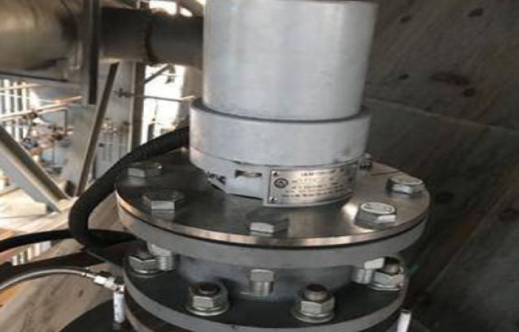 高溫雷達(dá)物位計現(xiàn)場應(yīng)用圖片